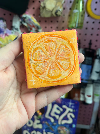 Toile aimantée orange 2x2 po. 🧲🍊💗